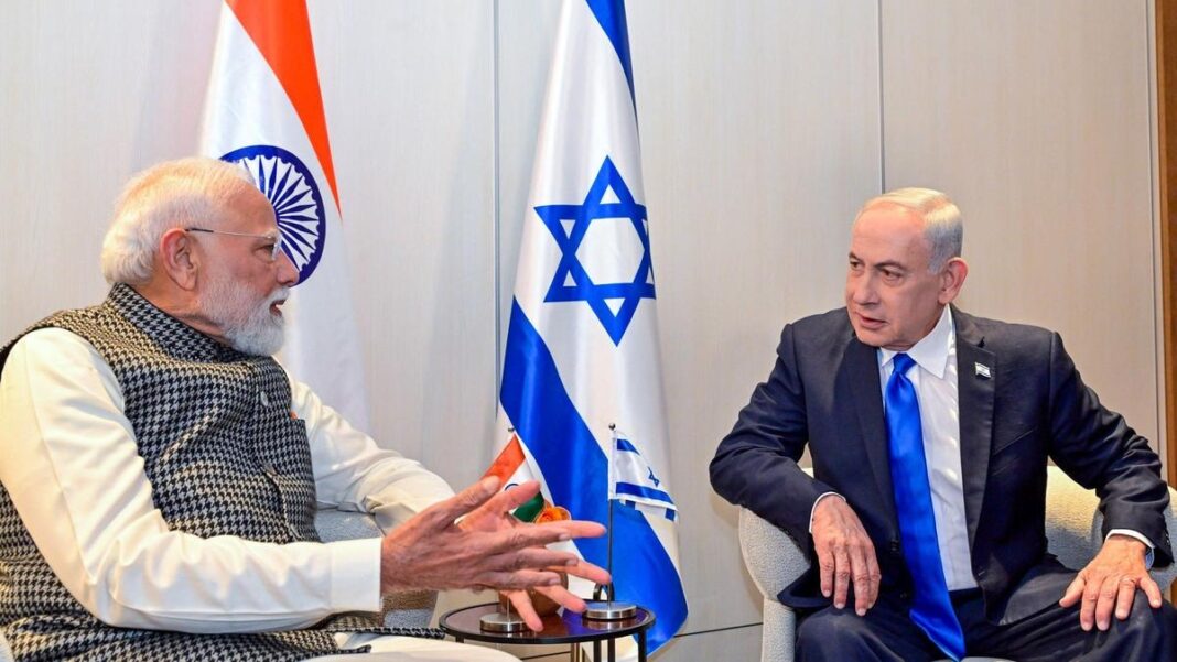 Indian Prime Minister Narendra Modi with host Israeli Prime Minister Benjamin Netanyahu